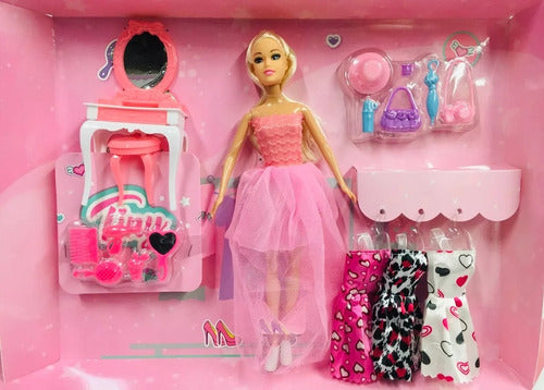 Muñeca Tiny Fashion Con Accesorios Sebigus 53537