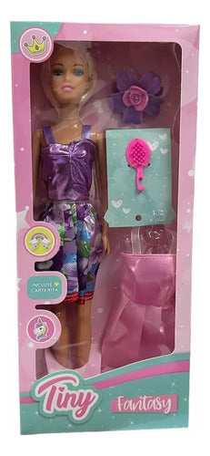 Muñeca Tiny Fashion Con Accesorios Sebigus 53389