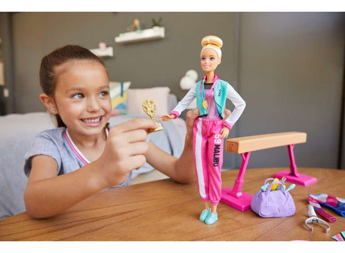 Barbie Muñeca Gimnasta Barra De Equilibrio Orig.mattel Gjm72