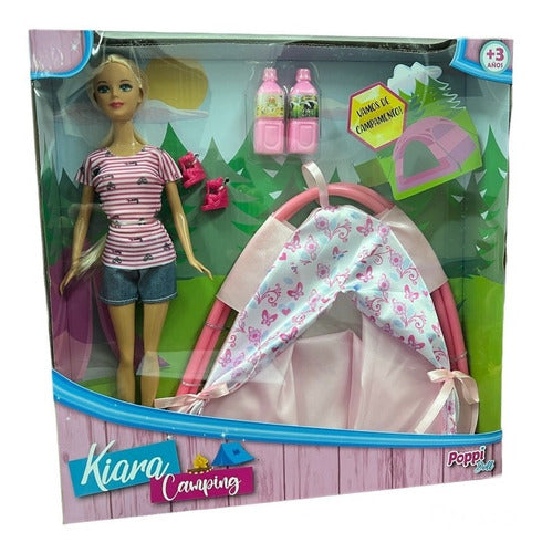 Muñeca Poppi Doll Kiara Camping B712