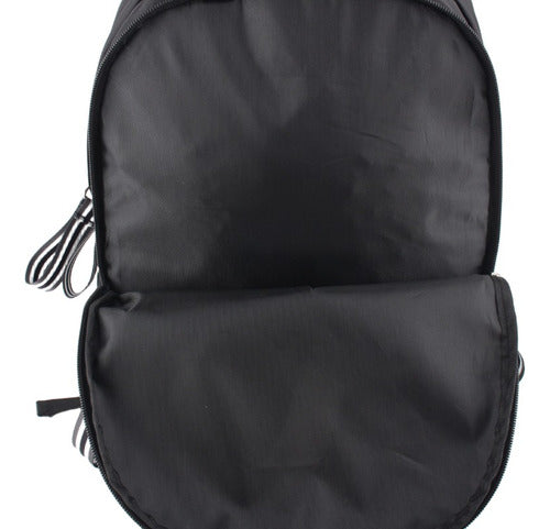 Mochila De Espalda Urbana 17'' Wabro 11039 Color Negro Diseño De La Tela Lisa