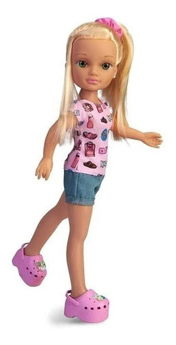 Muñeca Nancy Con Zapatos Roller 17108