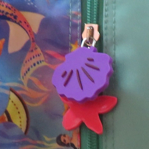 Mochila Escolar Cresko Princesas Y Encanto 16 P Espalda Color Verde Claro